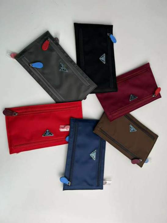 Picture of Prada Handbags _SKUfw187249152fw